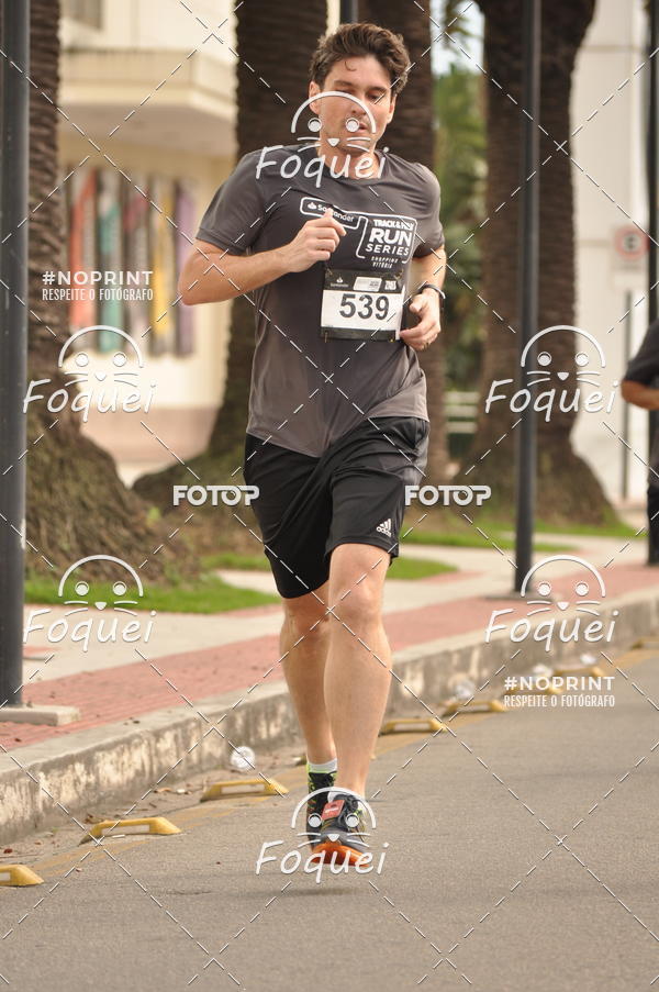 Buy your photos of the eventSantander Track&Field  Run Series - Shopping Vitria on Fotop