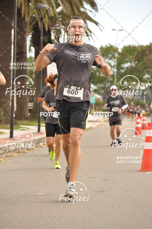 Buy your photos of the eventSantander Track&Field  Run Series - Shopping Vitria on Fotop