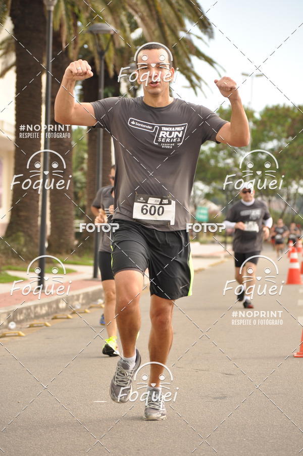 Buy your photos of the eventSantander Track&Field  Run Series - Shopping Vitria on Fotop