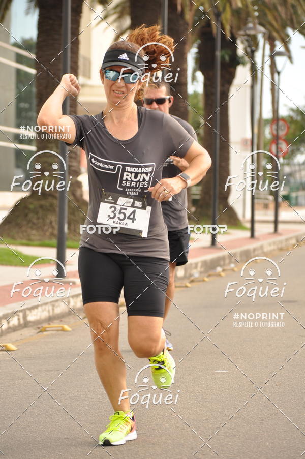 Buy your photos of the eventSantander Track&Field  Run Series - Shopping Vitria on Fotop