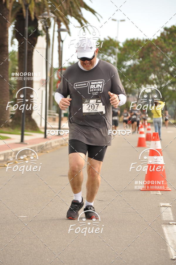 Buy your photos of the eventSantander Track&Field  Run Series - Shopping Vitria on Fotop