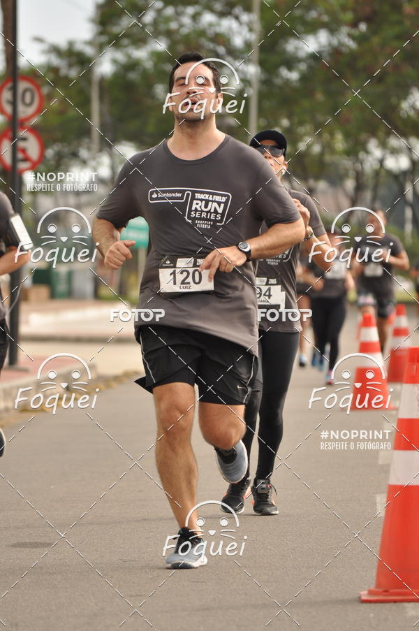 Buy your photos of the eventSantander Track&Field  Run Series - Shopping Vitria on Fotop