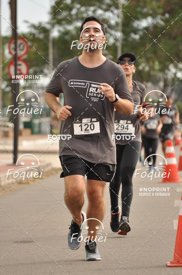 Buy your photos of the eventSantander Track&Field  Run Series - Shopping Vitria on Fotop