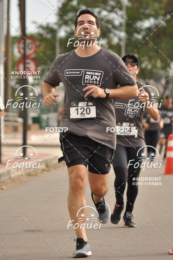 Buy your photos of the eventSantander Track&Field  Run Series - Shopping Vitria on Fotop