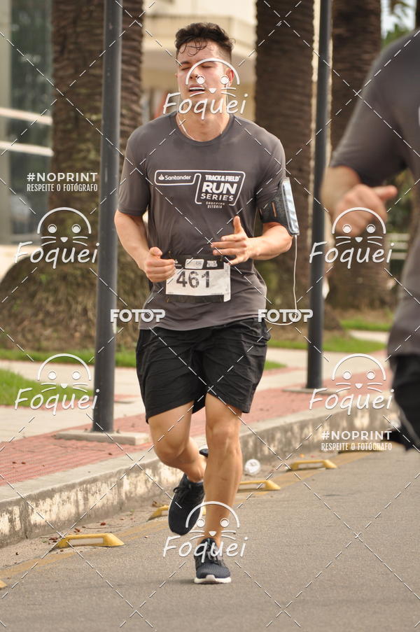 Buy your photos of the eventSantander Track&Field  Run Series - Shopping Vitria on Fotop