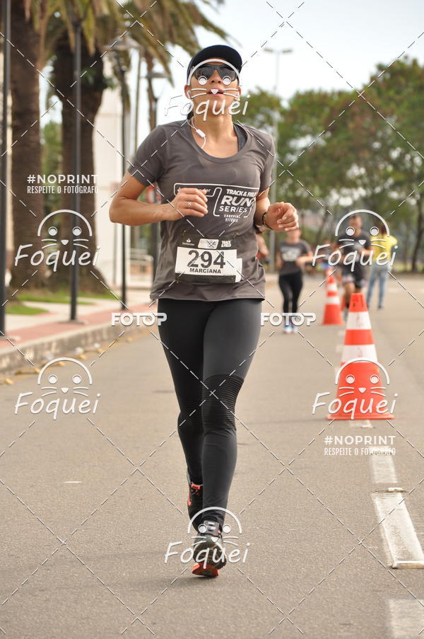Buy your photos of the eventSantander Track&Field  Run Series - Shopping Vitria on Fotop