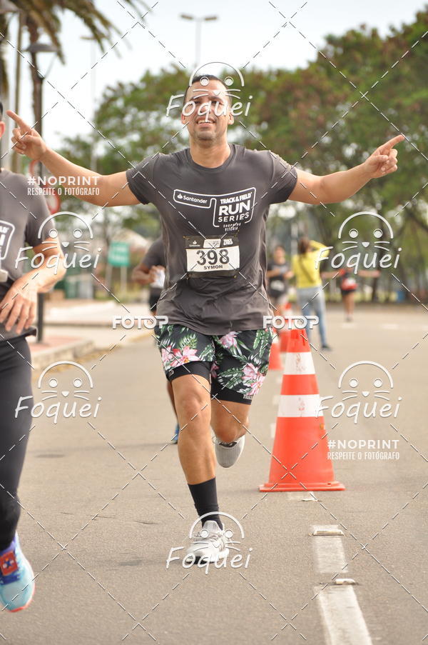 Buy your photos of the eventSantander Track&Field  Run Series - Shopping Vitria on Fotop