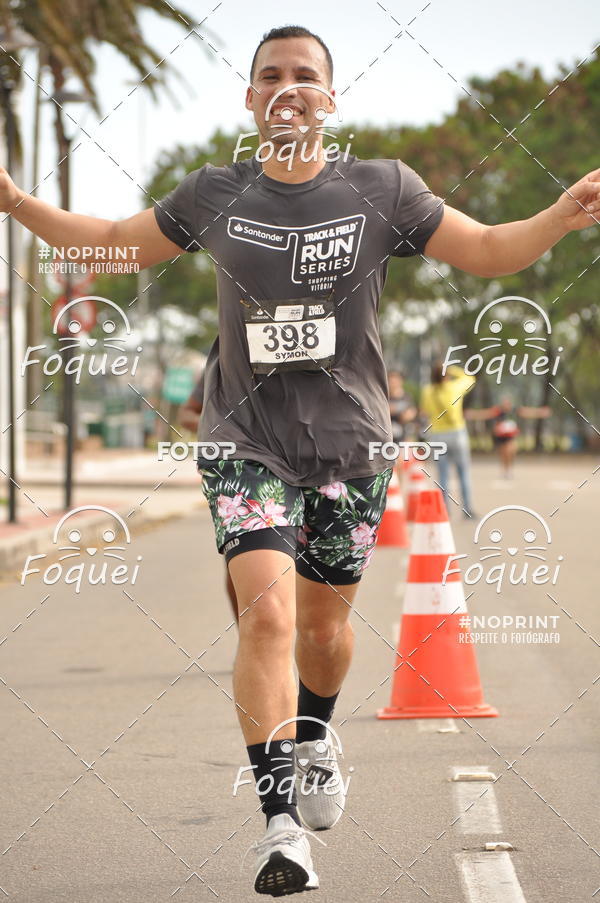 Buy your photos of the eventSantander Track&Field  Run Series - Shopping Vitria on Fotop