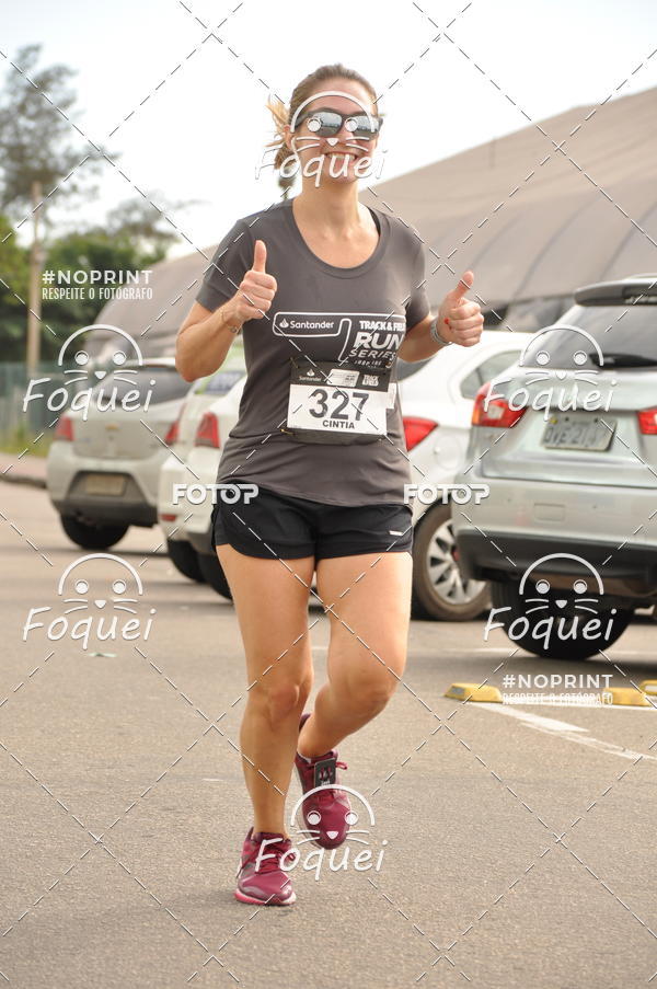 Buy your photos of the eventSantander Track&Field  Run Series - Shopping Vitria on Fotop