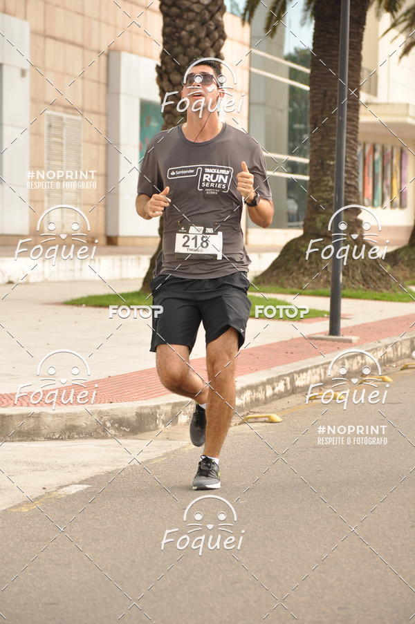Buy your photos of the eventSantander Track&Field  Run Series - Shopping Vitria on Fotop
