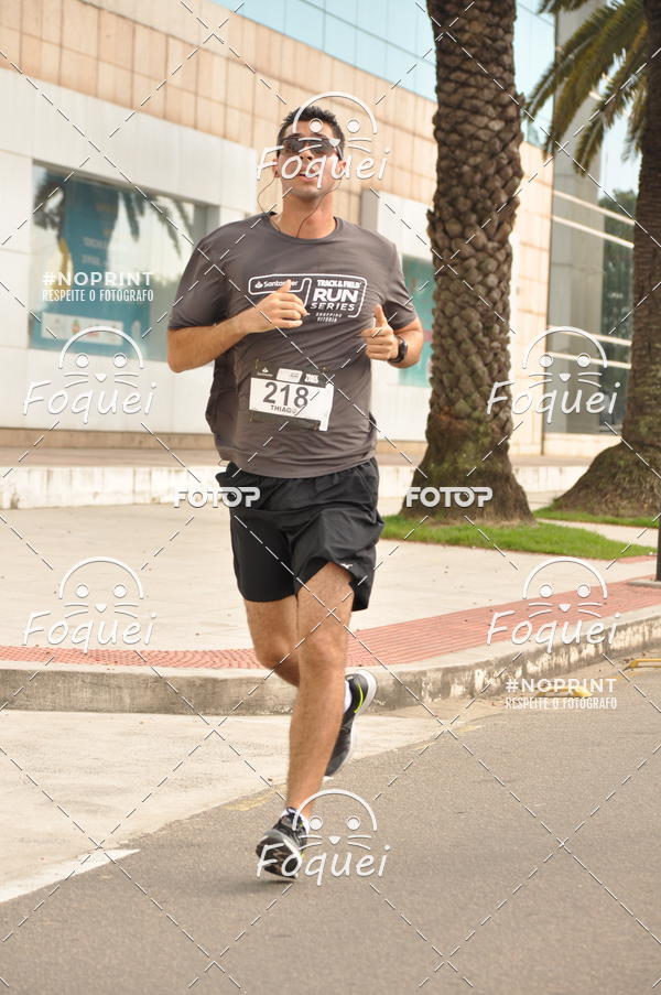 Buy your photos of the eventSantander Track&Field  Run Series - Shopping Vitria on Fotop