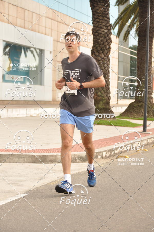 Buy your photos of the eventSantander Track&Field  Run Series - Shopping Vitria on Fotop