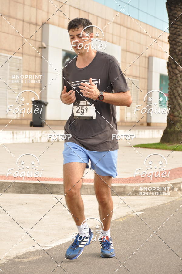 Buy your photos of the eventSantander Track&Field  Run Series - Shopping Vitria on Fotop