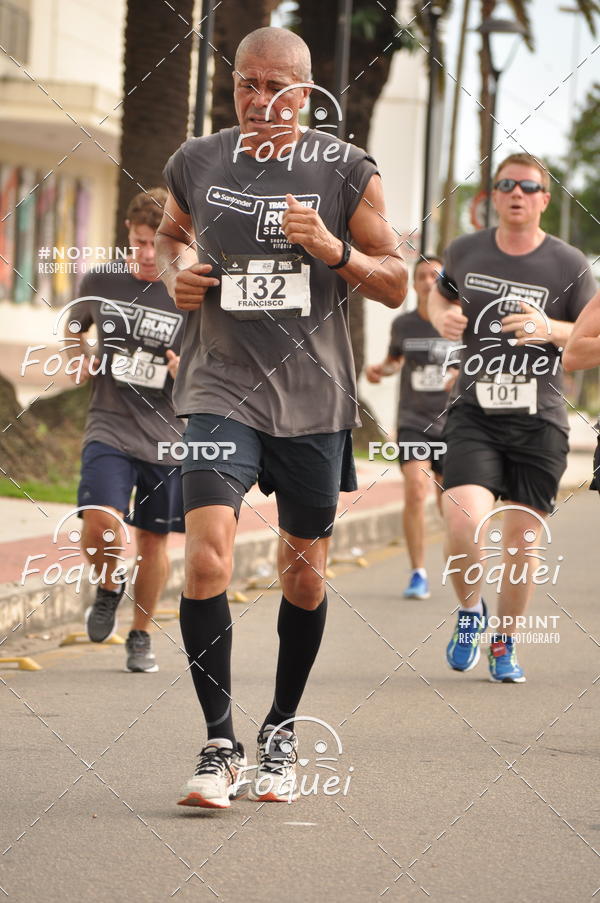 Buy your photos of the eventSantander Track&Field  Run Series - Shopping Vitria on Fotop