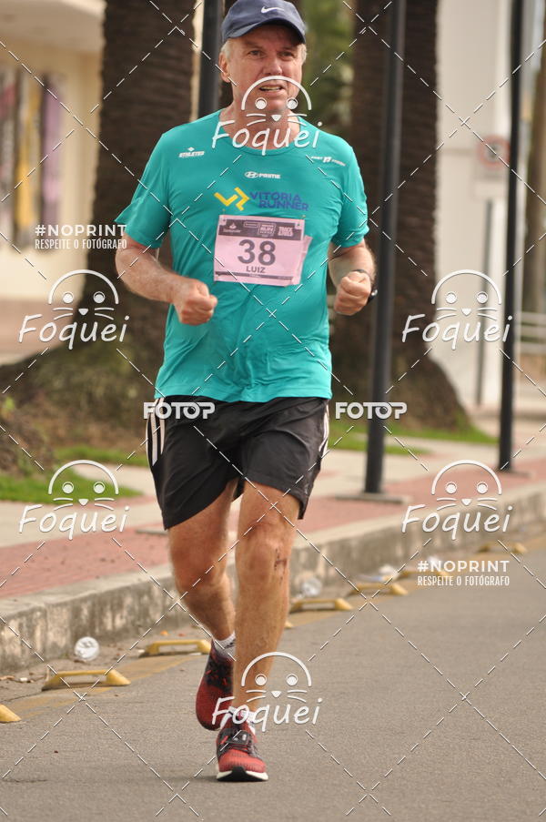 Buy your photos of the eventSantander Track&Field  Run Series - Shopping Vitria on Fotop