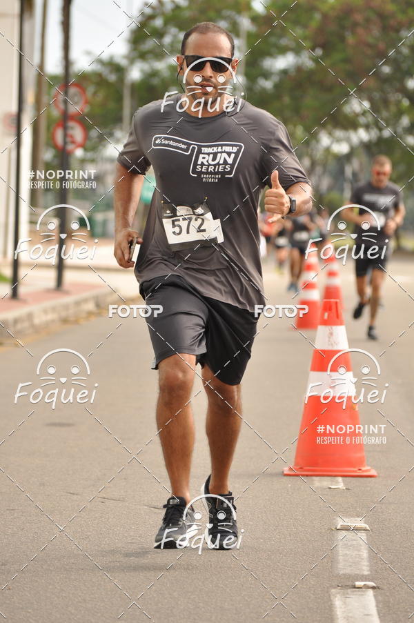 Buy your photos of the eventSantander Track&Field  Run Series - Shopping Vitria on Fotop