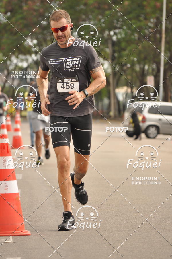 Buy your photos of the eventSantander Track&Field  Run Series - Shopping Vitria on Fotop