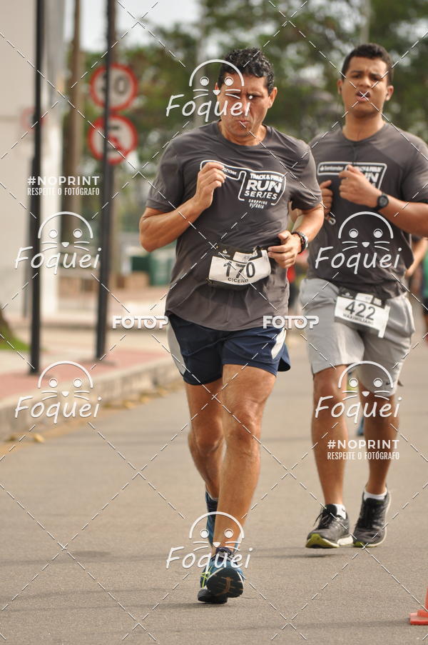 Buy your photos of the eventSantander Track&Field  Run Series - Shopping Vitria on Fotop