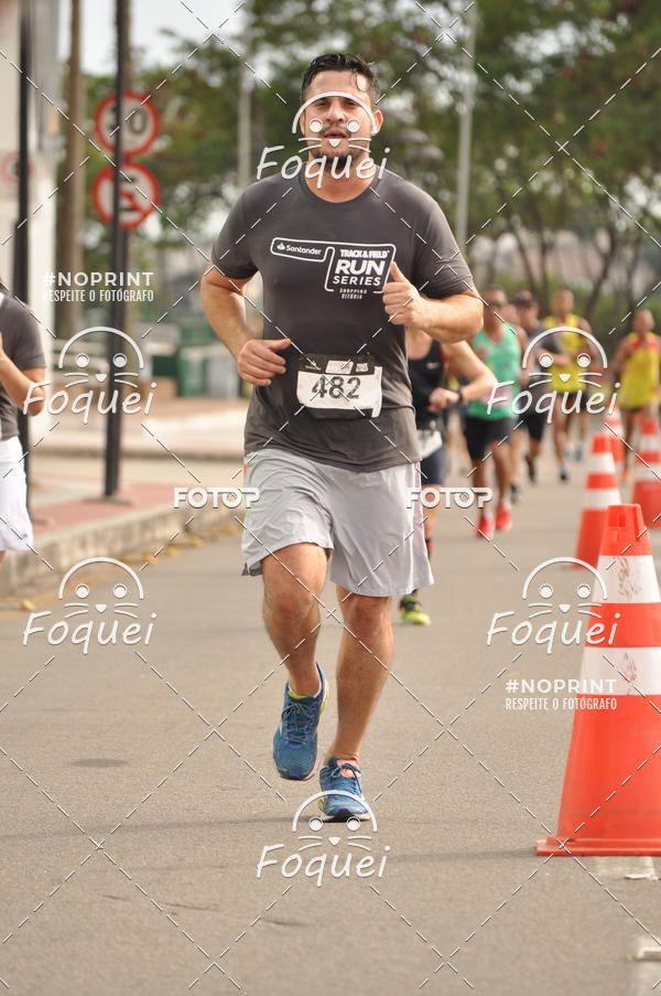 Buy your photos of the eventSantander Track&Field  Run Series - Shopping Vitria on Fotop