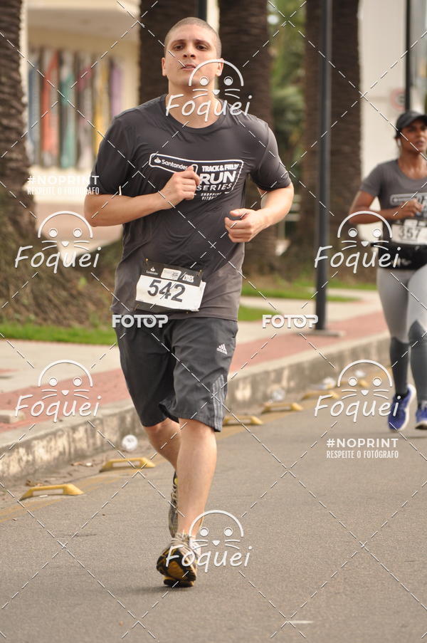 Buy your photos of the eventSantander Track&Field  Run Series - Shopping Vitria on Fotop