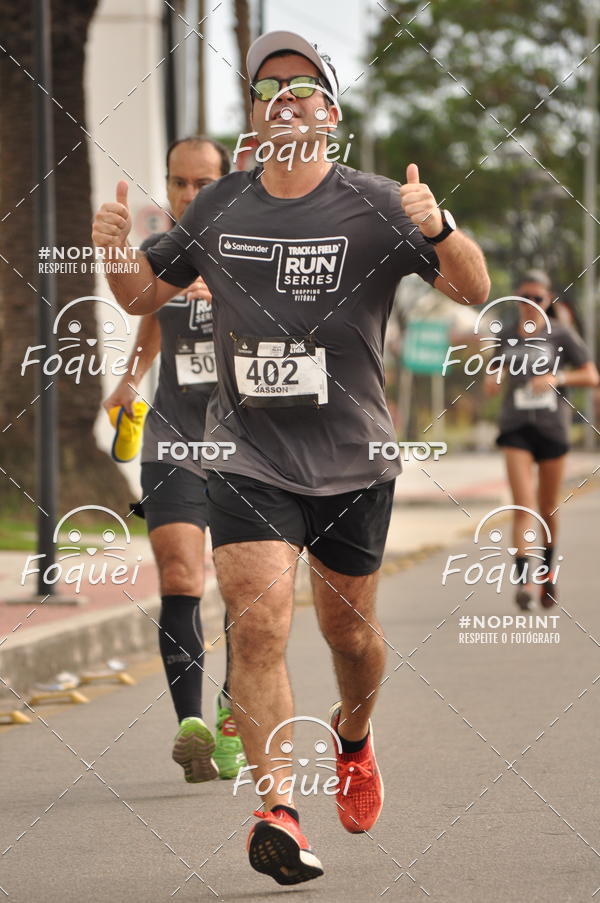 Buy your photos of the eventSantander Track&Field  Run Series - Shopping Vitria on Fotop