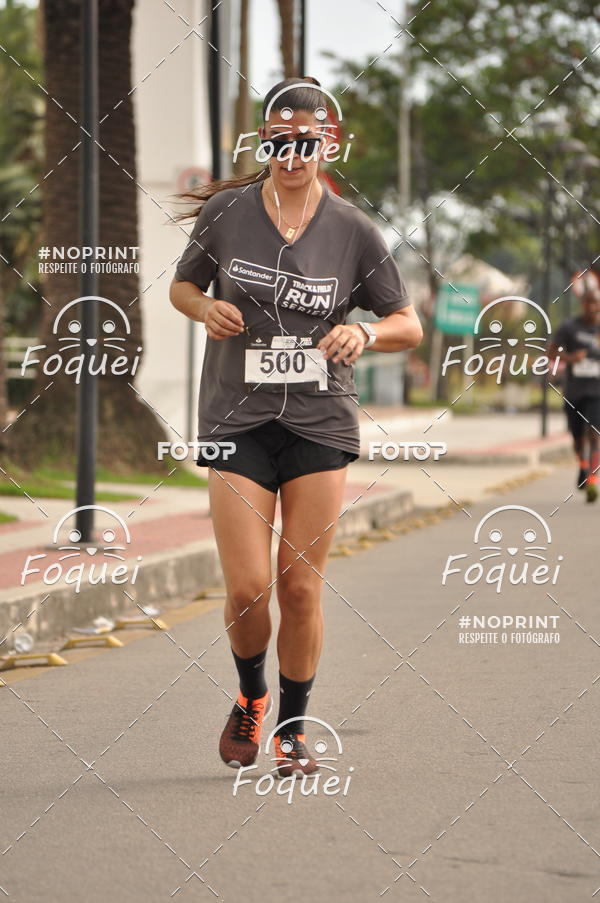 Buy your photos of the eventSantander Track&Field  Run Series - Shopping Vitria on Fotop