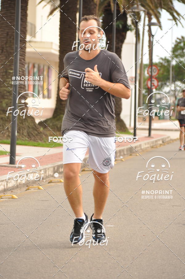 Buy your photos of the eventSantander Track&Field  Run Series - Shopping Vitria on Fotop