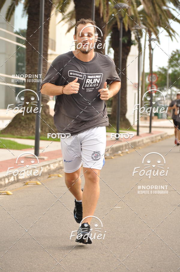 Buy your photos of the eventSantander Track&Field  Run Series - Shopping Vitria on Fotop