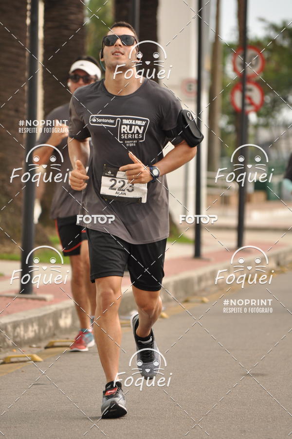 Buy your photos of the eventSantander Track&Field  Run Series - Shopping Vitria on Fotop