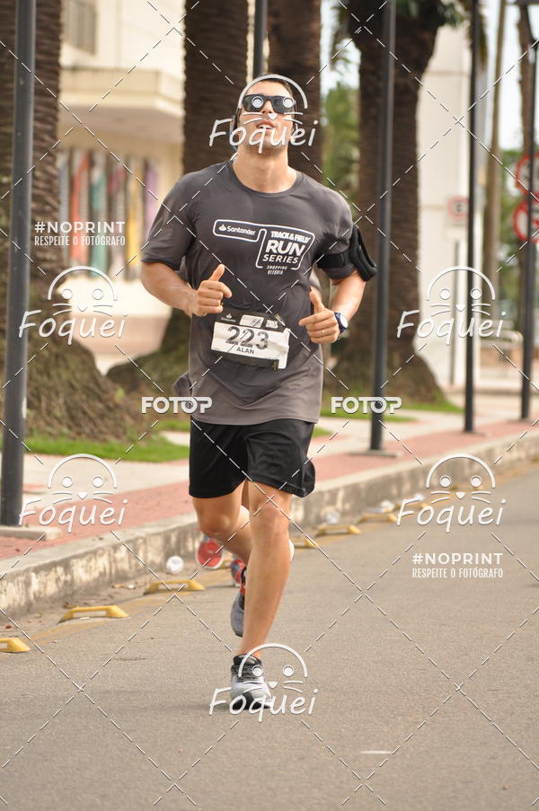 Buy your photos of the eventSantander Track&Field  Run Series - Shopping Vitria on Fotop