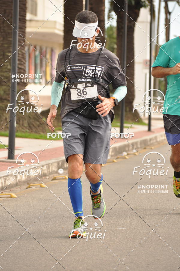 Buy your photos of the eventSantander Track&Field  Run Series - Shopping Vitria on Fotop