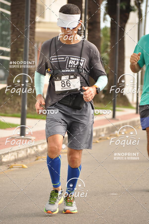 Buy your photos of the eventSantander Track&Field  Run Series - Shopping Vitria on Fotop