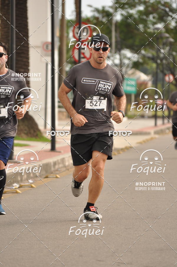 Buy your photos of the eventSantander Track&Field  Run Series - Shopping Vitria on Fotop
