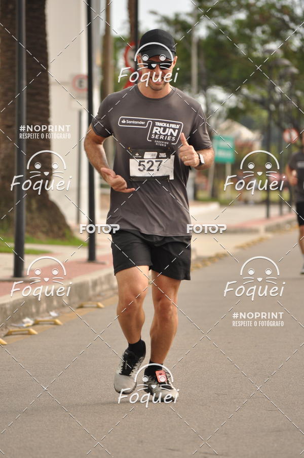 Buy your photos of the eventSantander Track&Field  Run Series - Shopping Vitria on Fotop