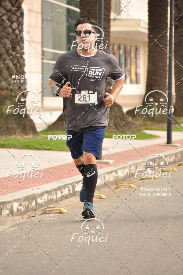 Buy your photos of the eventSantander Track&Field  Run Series - Shopping Vitria on Fotop