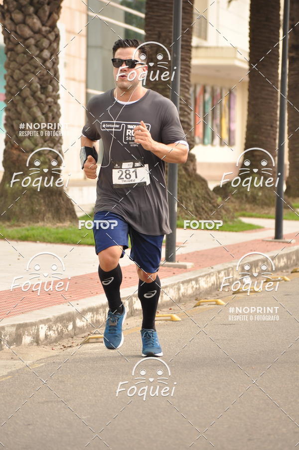 Buy your photos of the eventSantander Track&Field  Run Series - Shopping Vitria on Fotop