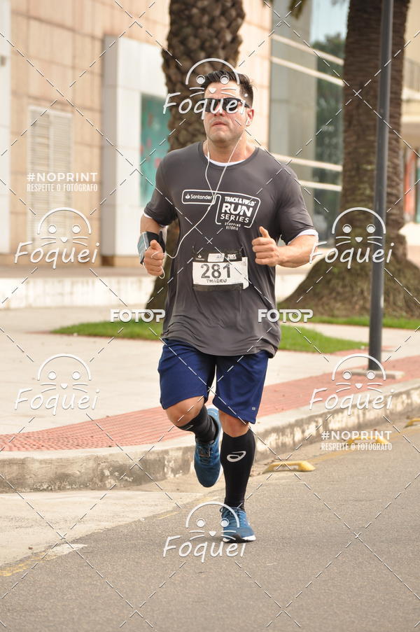Buy your photos of the eventSantander Track&Field  Run Series - Shopping Vitria on Fotop