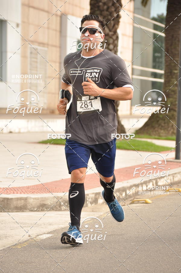 Buy your photos of the eventSantander Track&Field  Run Series - Shopping Vitria on Fotop