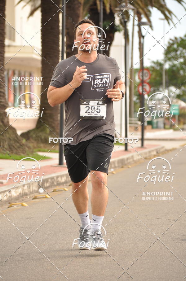 Buy your photos of the eventSantander Track&Field  Run Series - Shopping Vitria on Fotop