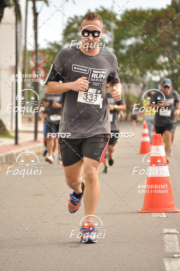 Buy your photos of the eventSantander Track&Field  Run Series - Shopping Vitria on Fotop