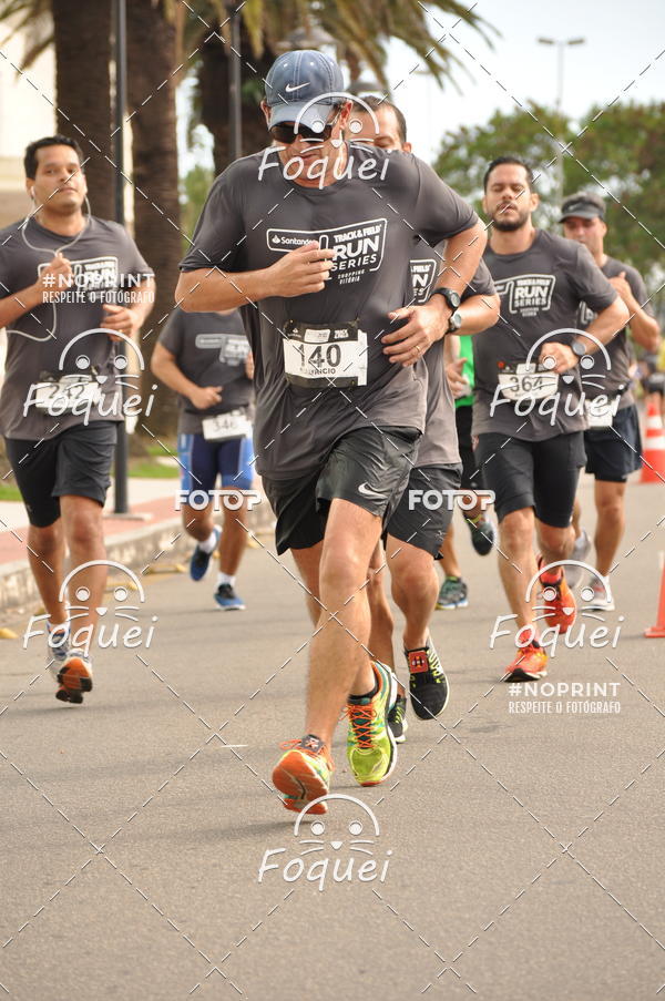 Buy your photos of the eventSantander Track&Field  Run Series - Shopping Vitria on Fotop