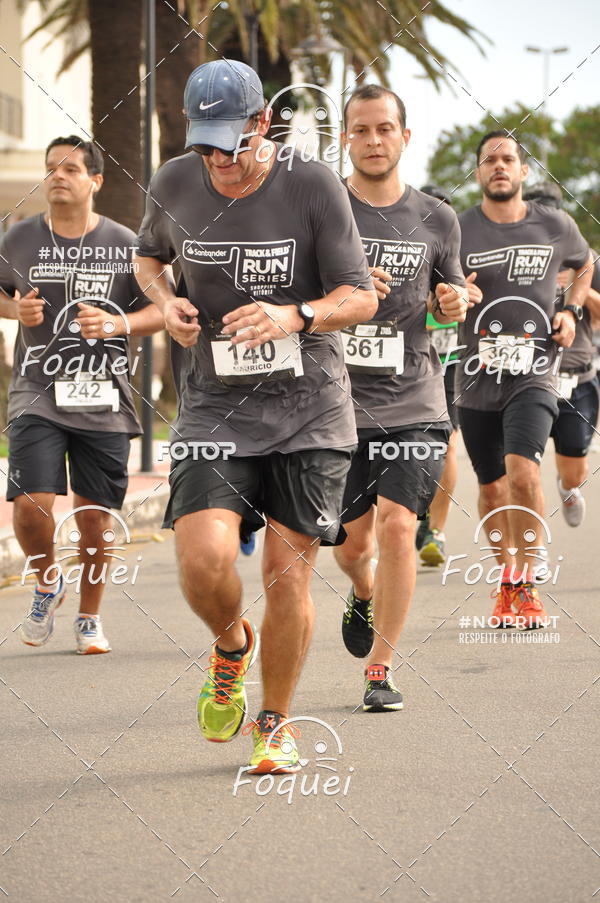 Buy your photos of the eventSantander Track&Field  Run Series - Shopping Vitria on Fotop