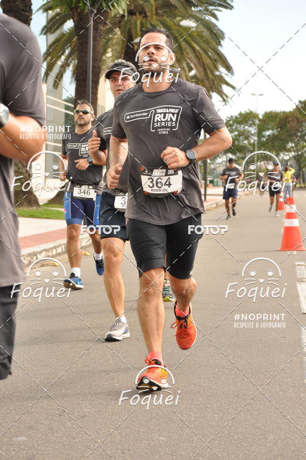 Buy your photos of the eventSantander Track&Field  Run Series - Shopping Vitria on Fotop