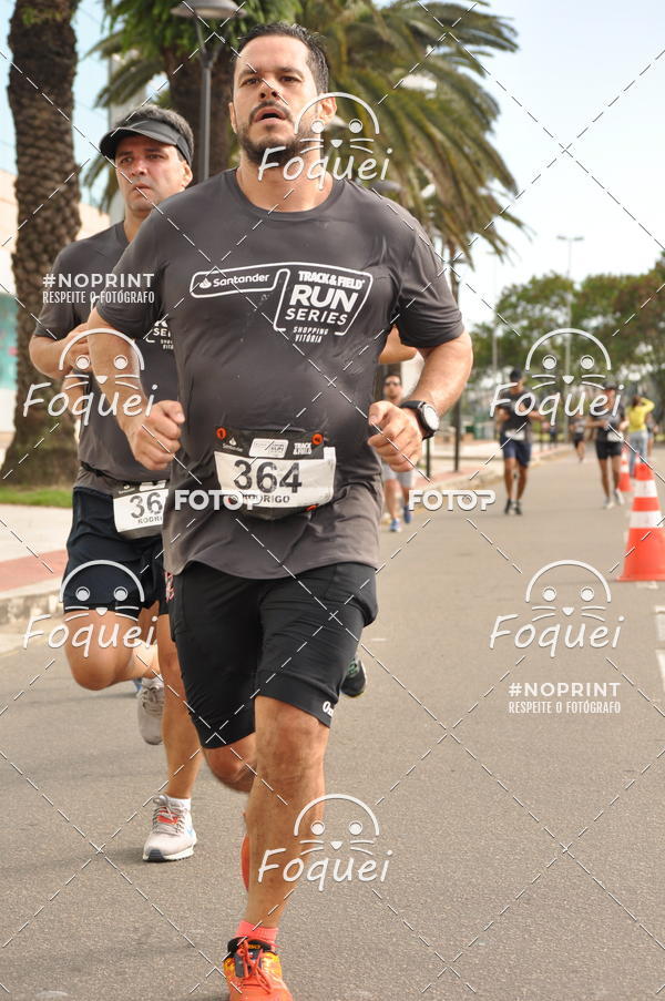 Buy your photos of the eventSantander Track&Field  Run Series - Shopping Vitria on Fotop