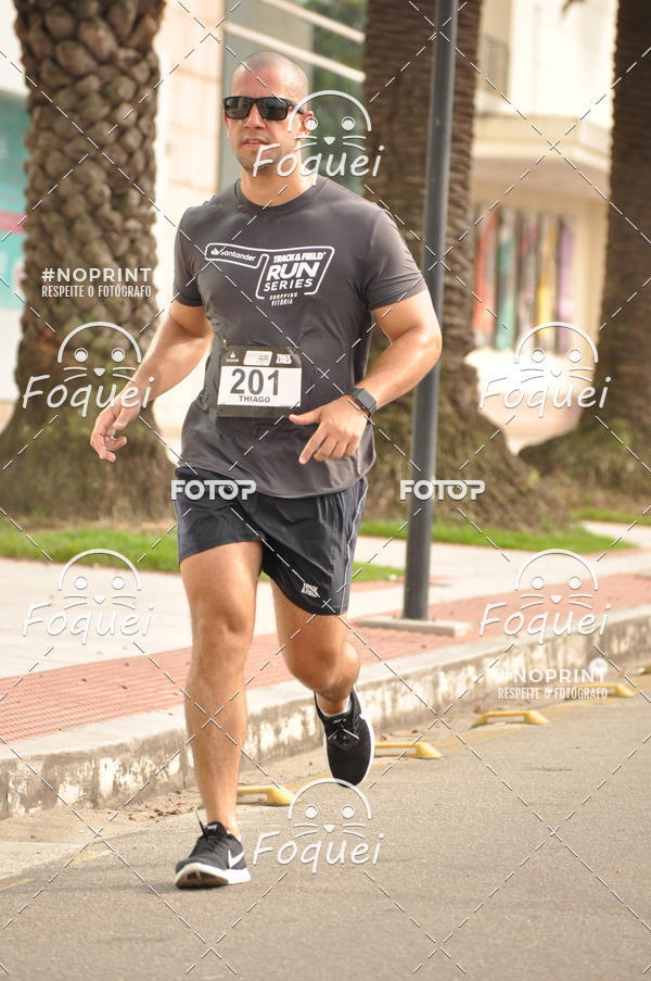 Buy your photos of the eventSantander Track&Field  Run Series - Shopping Vitria on Fotop