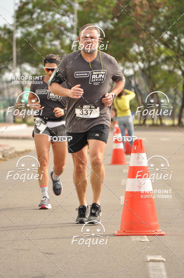 Buy your photos of the eventSantander Track&Field  Run Series - Shopping Vitria on Fotop