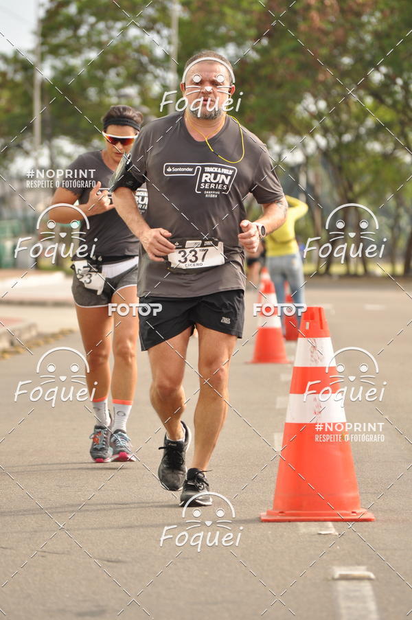Buy your photos of the eventSantander Track&Field  Run Series - Shopping Vitria on Fotop
