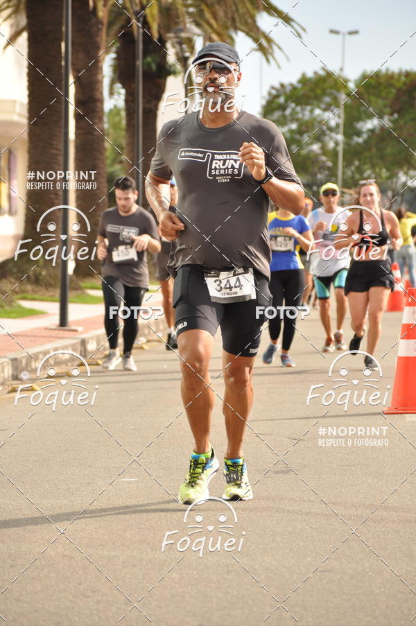 Buy your photos of the eventSantander Track&Field  Run Series - Shopping Vitria on Fotop