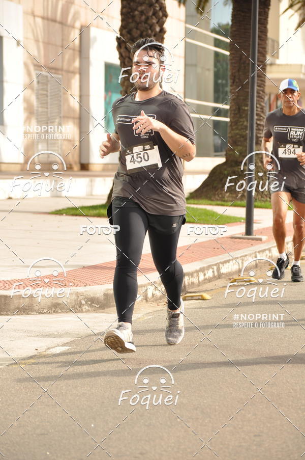 Buy your photos of the eventSantander Track&Field  Run Series - Shopping Vitria on Fotop