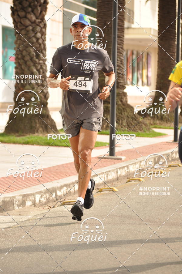 Buy your photos of the eventSantander Track&Field  Run Series - Shopping Vitria on Fotop